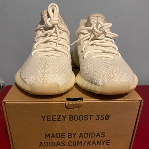 Yeezy Boost 350 v2 Cream White